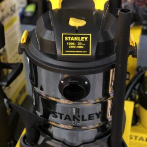 Aspiradora Stanley Acero Inoxidable 23 Litros 1300 W - Imagen 4